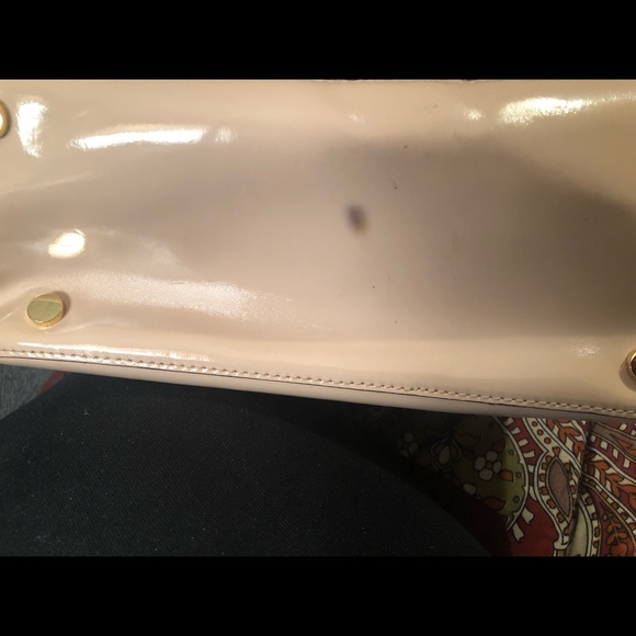 Michael Kors Mercer Patent Dome Satchel - Picture 6 of 6